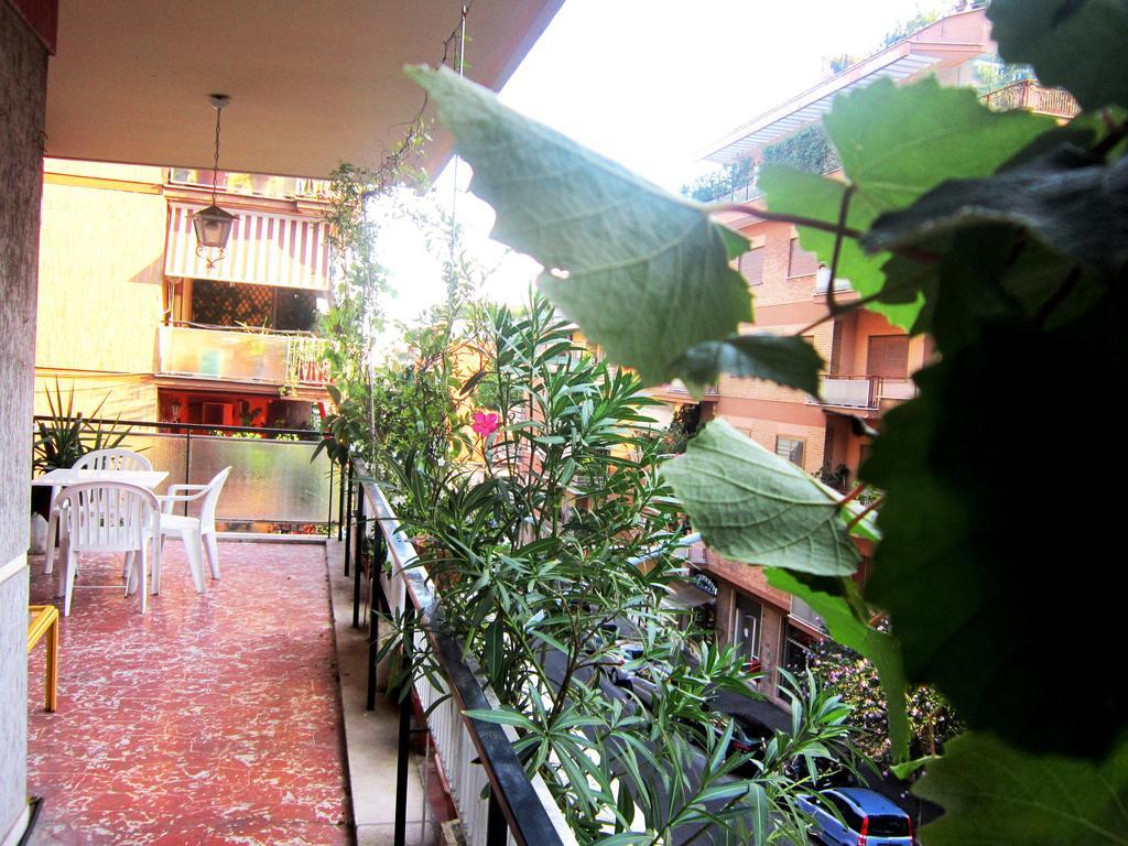 Vatican De Carolis Terrace Rome Bagian luar foto